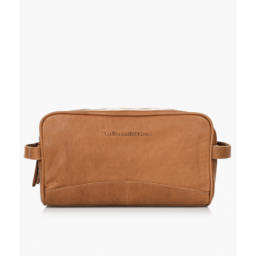 The Chesterfield Brand Stacey Leather Toiletry Bag