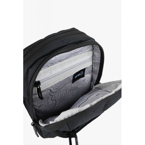 Τσαντάκι Χιαστί Discovery Utility Bag D00911 06 Μαύρο